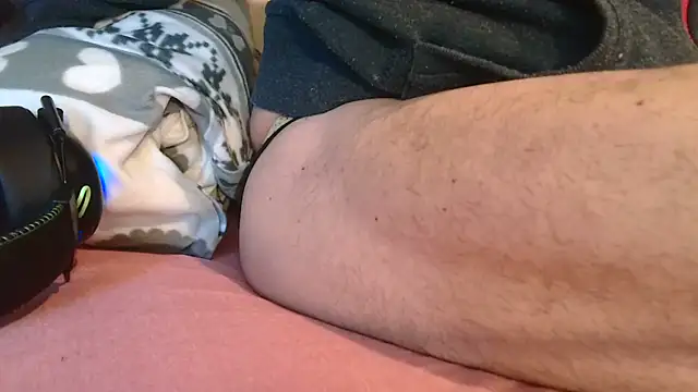 T0Yforeskin Live XXX Chat