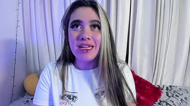 Lilith_Zenith_: απευθείας συνομιλία ΧΧΧ