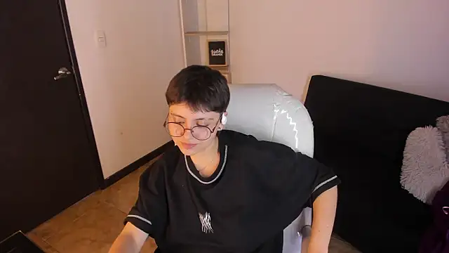 Chat +18 de Nathaly_ds ao vivo