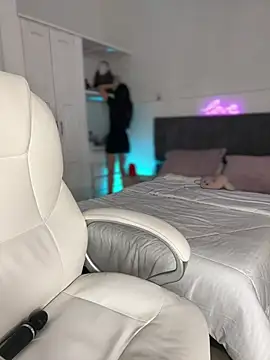 Chat +18 de julieta_jhonss ao vivo