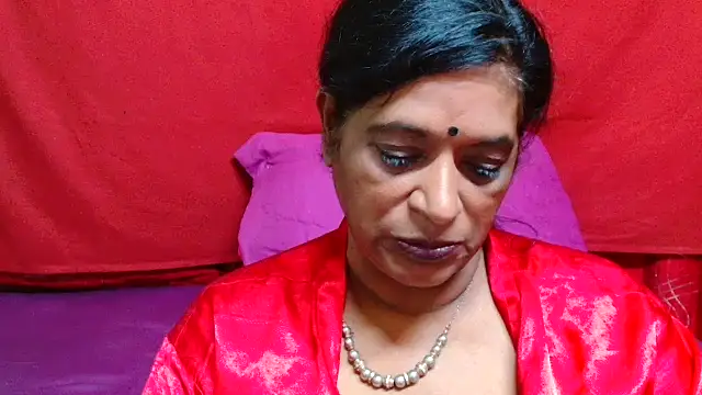 Chat XXX ao vivo de INDIANFUSION