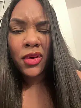 Chat +18 de Chaniita ao vivo