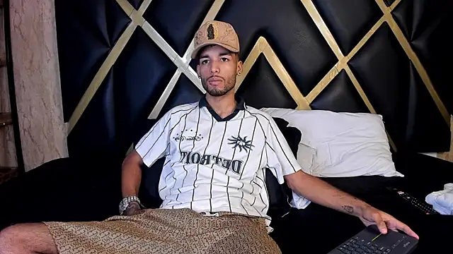 Thiagoferreti Chat XXX live