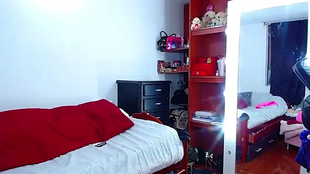 MariamGray1 élő XXX-chatje