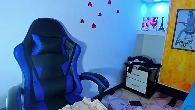 honeyluxe_ Live XXX-chat