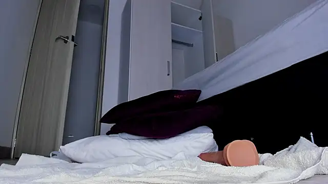 Skarleth69 Live XXX-Chat