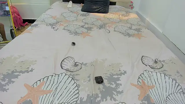 charlotte_dante212's Live XXX Chat