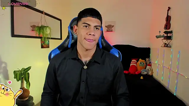 แชท XXX สดของ Damian_latinxxx