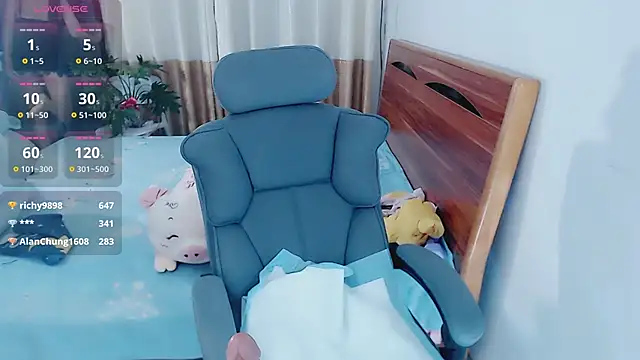 XXX chat uživo modela yaoyao-baby520