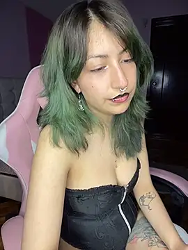 XXX chat uživo modela SweetMilly