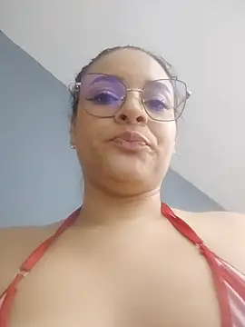 XXX chat uživo modela Allice_Evens