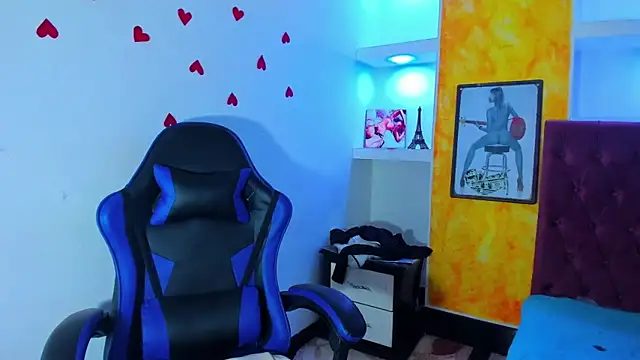 honeyluxe_: онлайн-секс-чат