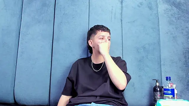 Megan_Thompson_'s Live XXX Chat