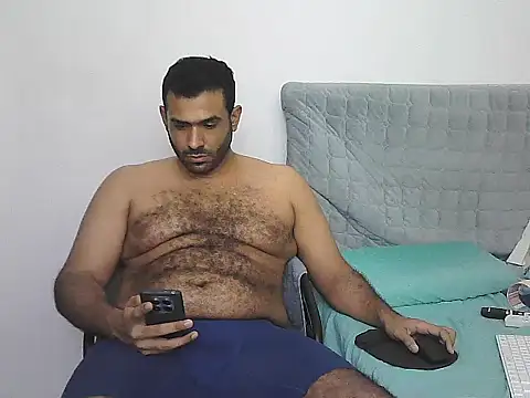 Chat +18 de AlphaLatinoBear ao vivo