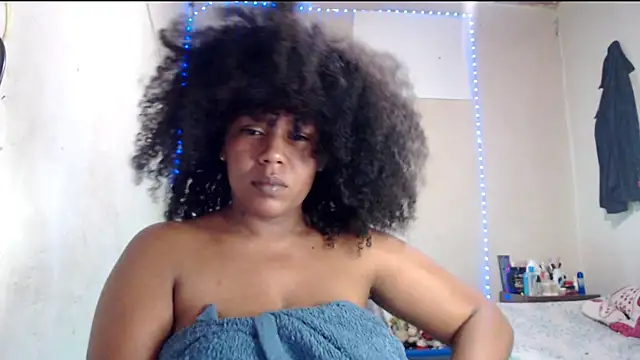 cherry_cleou Live XXX Chat