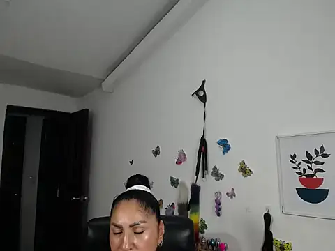 XXX chat uživo modela mature_bigboobs10