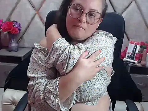 Živý XXX chat Sarah_Boobs_