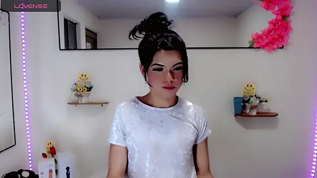 NathalialLooes 现场XXX聊天