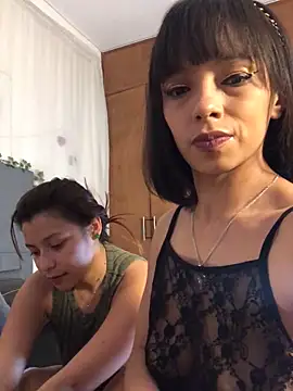 3littlesのウェブカメラショー