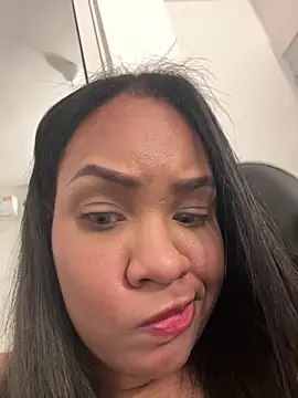 Chaniita élő XXX-chatje