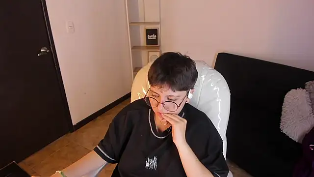 Nathaly_ds Live XXX-Chat