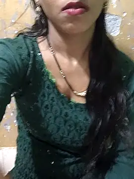 Chat XXX en directo de Itz_Aisha__