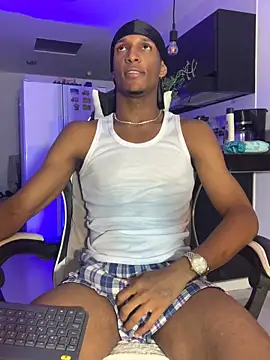 Adam_Byker 现场XXX聊天