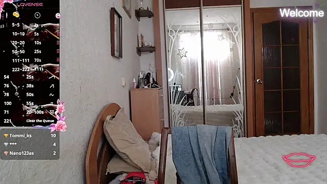 دردشة Yevgeshka-Milashka الجنسية المباشرة