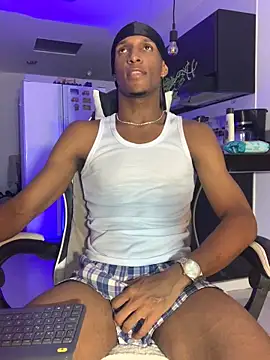 Chatroom XXX en direct de Adam_Byker