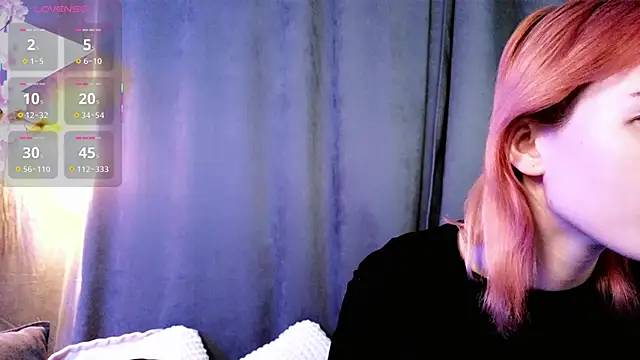 Kiara_Dream élő XXX-chatje