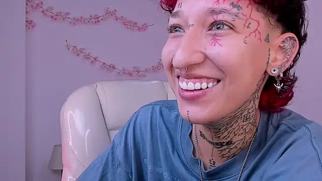 دردشة Luci_Rose الجنسية المباشرة