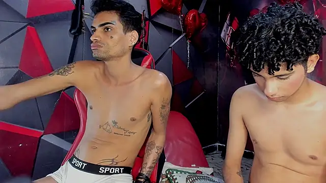 Živý XXX chat Gay_Red_Room