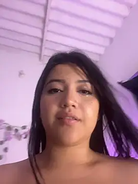 alisson_carolina73のライブXXXチャット