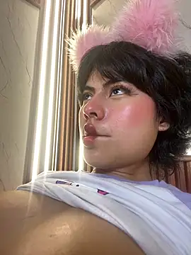 Eva_Feller69のライブXXXチャット