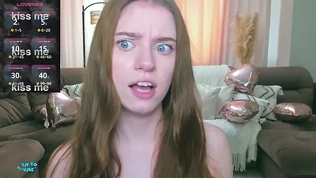 Erica_Kiss 现场XXX聊天