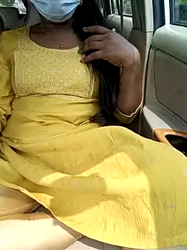 Dhiyapink's Live XXX Chat