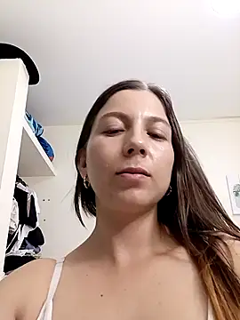 Arianna_Moss 现场XXX聊天