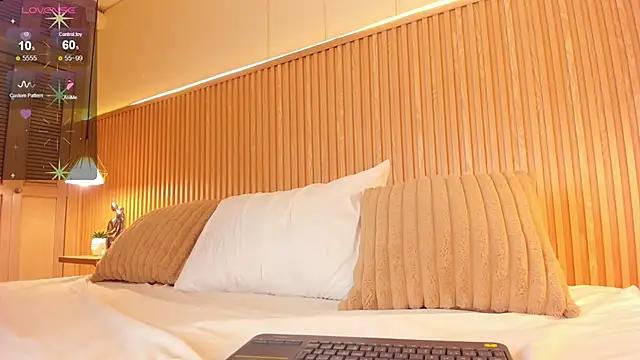 ArticaBelle live XXX chat