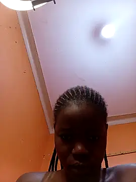 DaisyHarperr – Naživo XXX chat