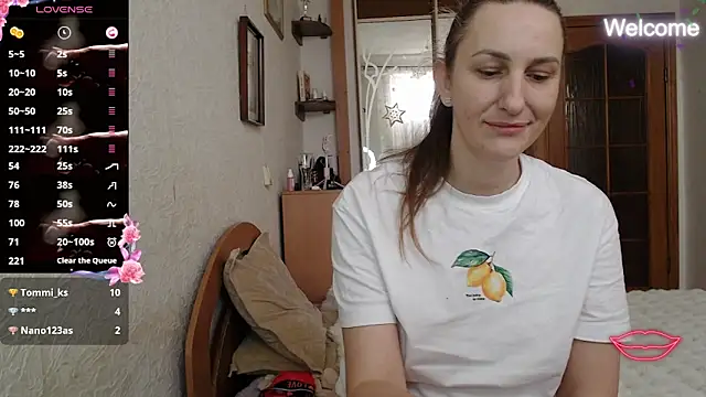 Yevgeshka-Milashka 现场XXX聊天