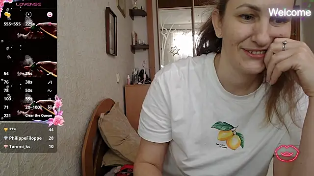 Yevgeshka-Milashka Live XXX-chat