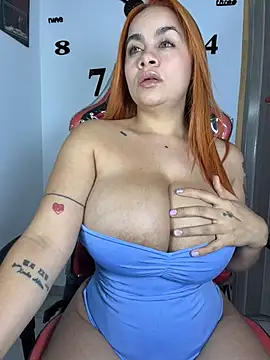 แชท XXX สดของ miapichxs