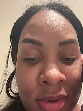 XXX chat uživo modela Chaniita