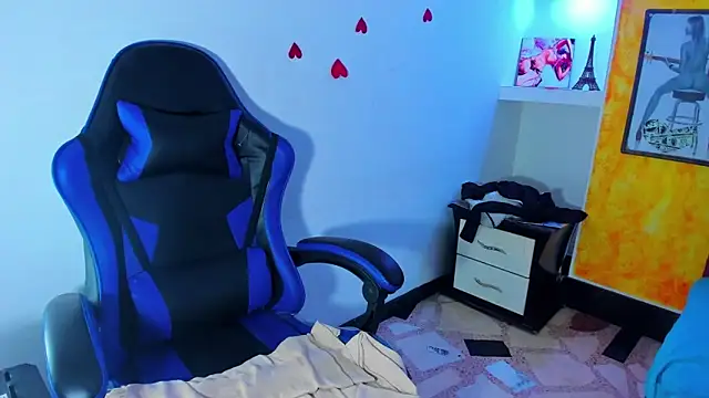 honeyluxe_'s Live XXX Chat