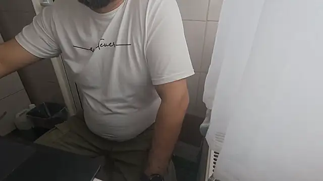 Živý XXX chat TARKAN1