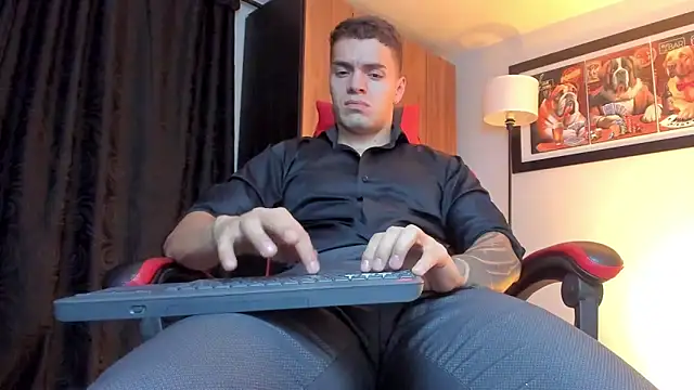 Chatroom XXX en direct de ALPHA_DOMINUS_