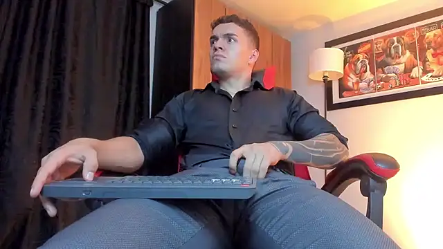 ALPHA_DOMINUS_ Live XXX Chat