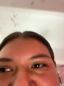 Maya_Manes' Live XXX Chat