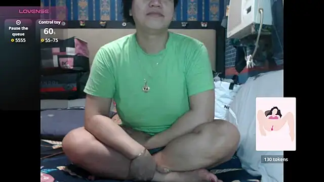 BustieCurvyTRANS69: απευθείας συνομιλία ΧΧΧ