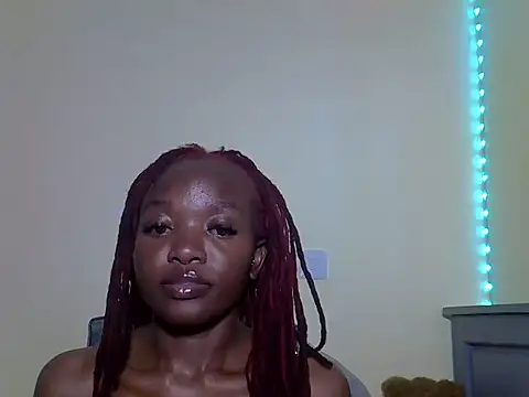 Its_slimianaan Live XXX chat